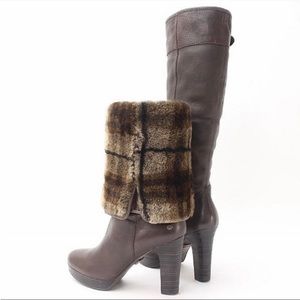 UGG versatile fold over boots